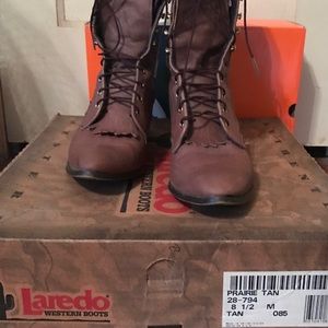 Laredo lace up boots